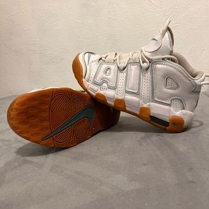 Nike Air More Uptempo Ocean bliss 5Y/Women’s 6 $100 or OBO (send me offers)